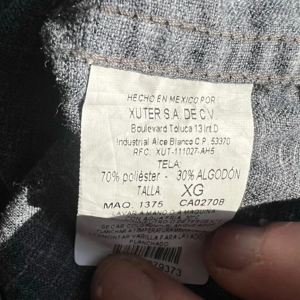 Long sleeve button down shirt - Picture 6 of 7